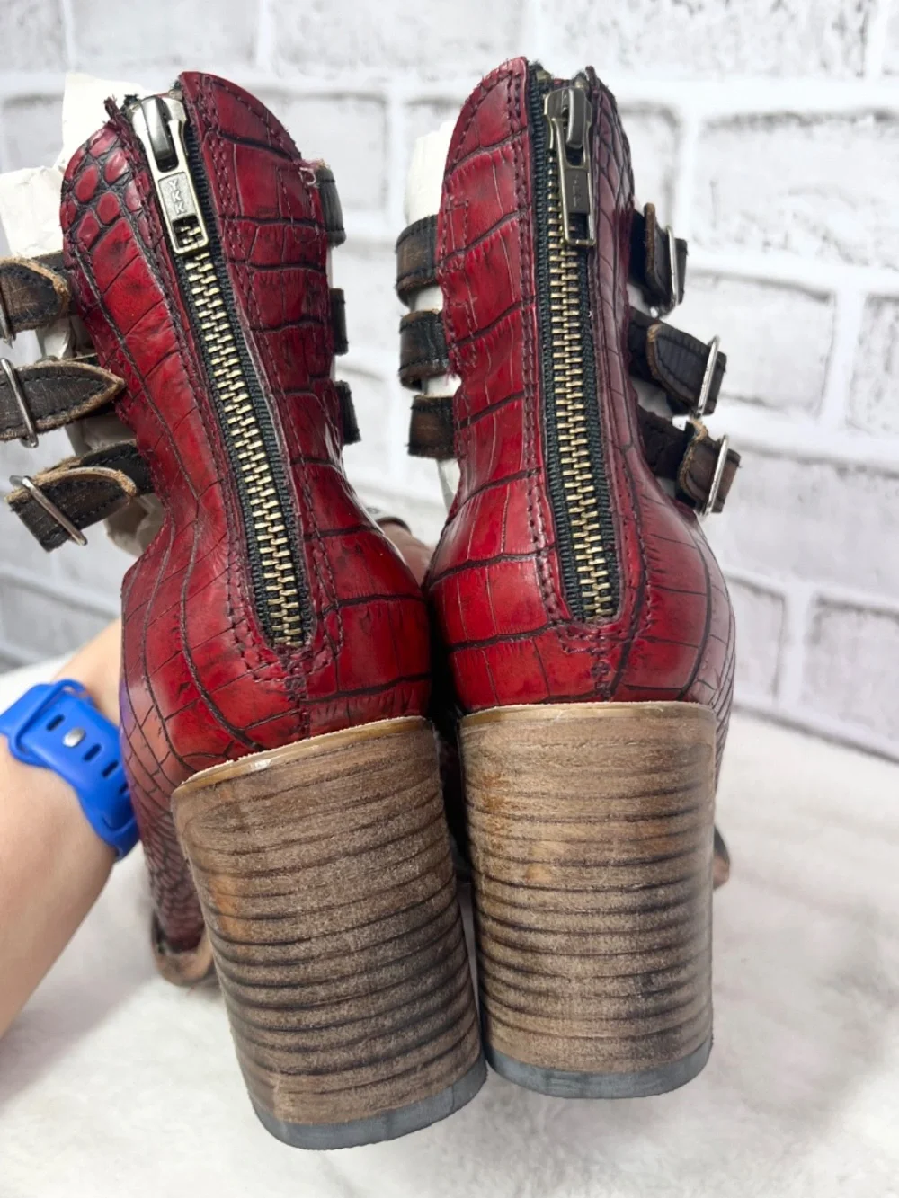 🦅BNIB🤩|•FREEBIRD BY STEVEN•| 'Randi' Red Croc Heeled Mary Jane Size 10